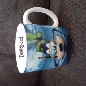 Disney Snorkeling Goofy large mug